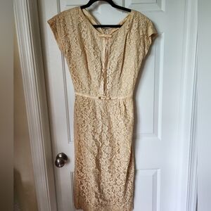 Vintage lace wiggle dress (see measurements for sizing)